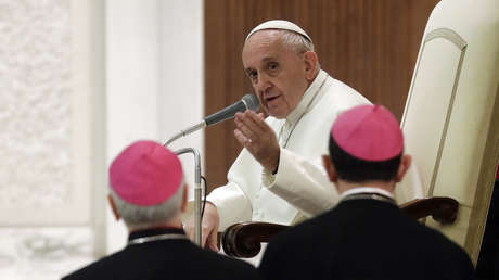 El papa Francisco podría renunciar, dice un cardenal