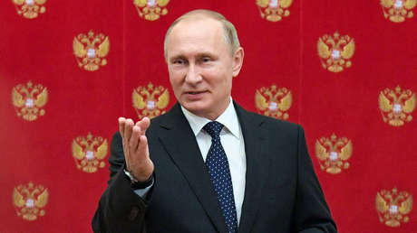 "Se pondrán a los pies de su amo y moverán la cola suavemente": Siete frases de febrero desde Rusia