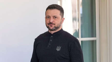 ¿Usted siquiera tiene un traje?: La inesperada pregunta a Zelenski en la Casa Blanca (VIDEO)