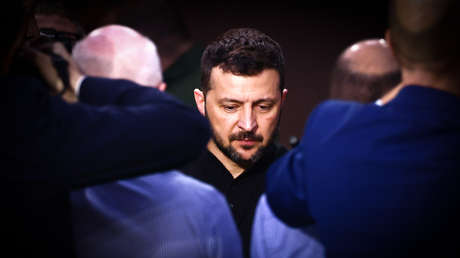 "Es como un niño": Altos funcionarios ucranianos sobre Zelenski