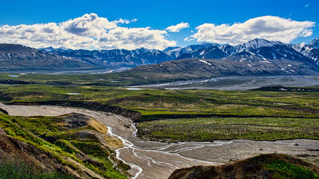 Trump anuncia planes para impulsar un "gigantesco" gasoducto en Alaska