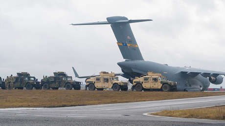 Se reanudan los suministros militares de EE.UU. a Ucrania a través de Polonia