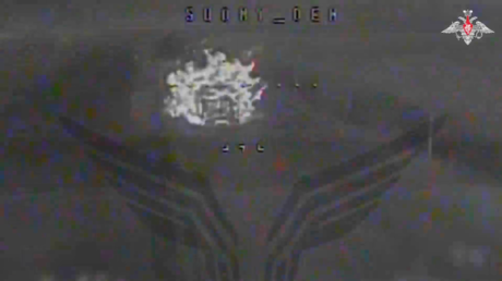 VIDEO: Drones rusos 'cazan' equipos ucranianos en su retirada de Sudzha