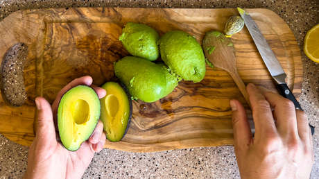 ¿Qué le pasa a tu organismo si comes un aguacate al día?