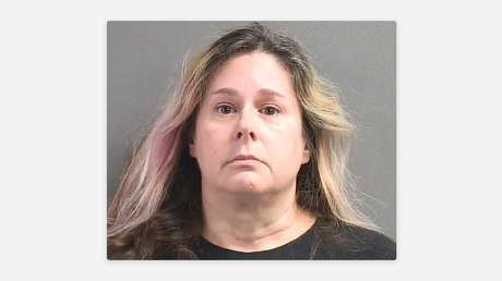 Arrestan a una mujer por comerciar con huesos humanos