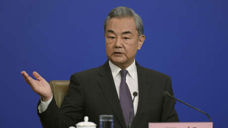 China responde a EE.UU.: "Los latinoamericanos no quieren ser el patio trasero de nadie"