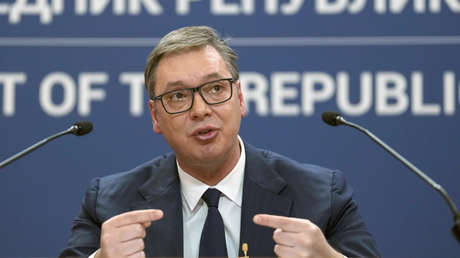 La UE no admitiría a Serbia si Vucic viaja a Moscú para celebrar la victoria sobre el fascismo