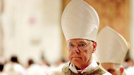 Cardenal: El nuevo papa debe enfrentarse al "'lobby' gay"