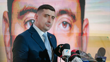 "Ucrania nos necesita y no al revés": Candidato presidencial rumano exige compensaciones a Kiev