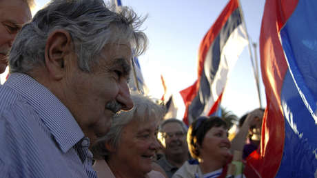 Presidente cubano homenajea la "extraordinaria vida" de José Mujica