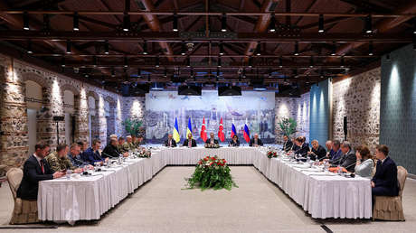 Zajárova: Gobierno ucraniano "roba" el idioma ruso a sus ciudadanos, pero lo hablan ellos mismos