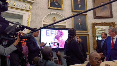 Foto del 'genocidio' blanco mostrada por Trump no es de Sudáfrica, revela el autor