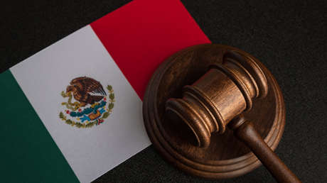 De Dora 'la transformadora' al juez 'Vogue': el ansia viral de los candidatos al poder judicial de México