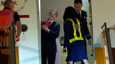La bofetada a Macron de su mujer deja lluvia de memes