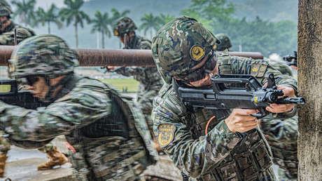 China aconseja a EE.UU. que "no juegue con fuego"