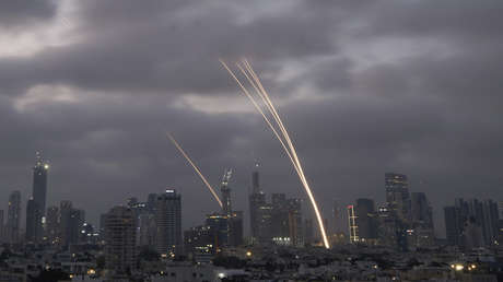 Irán podría atacar a Israel con 2.000 misiles