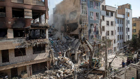 Cancillería iraní: Hablar de negociaciones con EE.UU. "carece definitivamente de sentido"