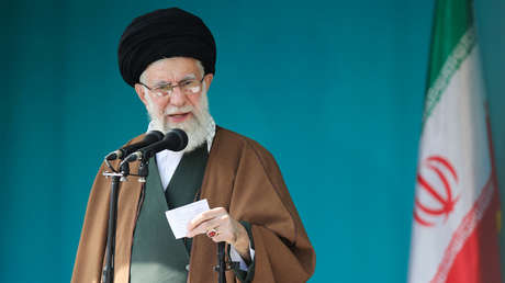 Líder supremo de Irán: ¿por qué es más poderoso que el presidente?