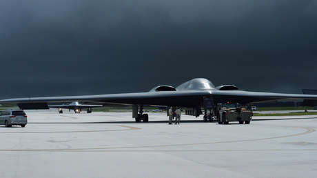 Alto funcionario de EE.UU. tacha de "inútiles" los bombardeos a Irán y luego borra los tuits