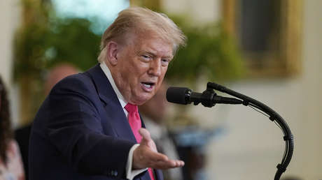 Trump busca deportar un millón de inmigrantes por año como mínimo