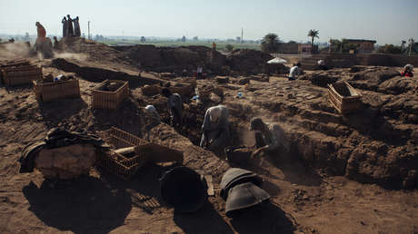 Descubren una ciudad egipcia perdida de 2.400 años