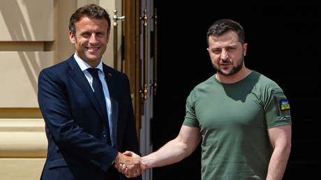 Le Monde revela por qué Macron llamó a Zelenski tras hablar con Putin