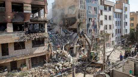 Trump: "Irán quiere dialogar. Espero que no tengamos que volver a atacarlos"