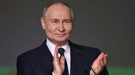 "Nos echa mucha mierda": Trump se declara "descontento" con Putin