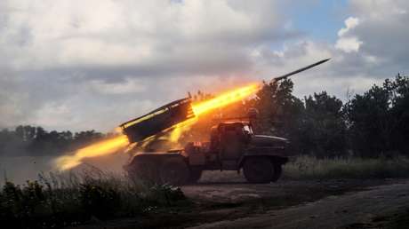 Rusia lanza un ataque grupal contra instalaciones militares de Ucrania