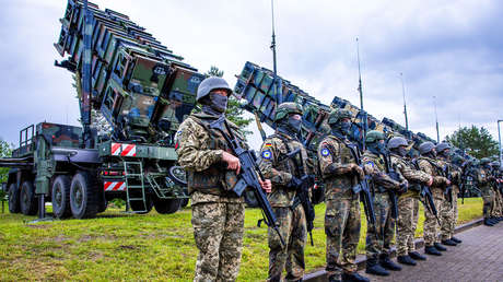 "Es un negocio, la pregunta es quién paga": el Kremlin comenta el esquema de Trump para armar a Kiev