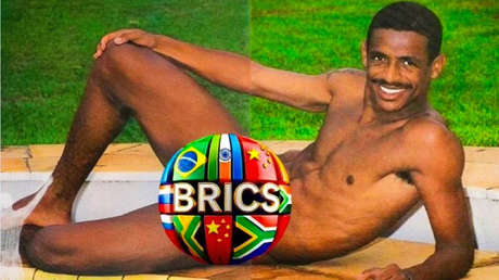 Un futbolista desnudo irrumpe como meme contra Trump y su respuesta se vuelve viral