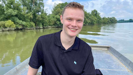 "Pequeño experimento": Joven funda un 'país' en el centro de Europa a los 14 años