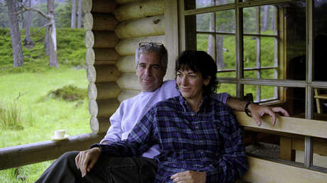 ¿Quién visitó la suntuosa mansión de Epstein en Manhattan?