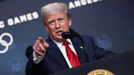 Trump asegura que comenzó los preparativos para posible reunión entre Putin y Zelenski