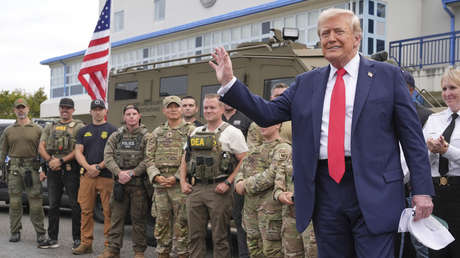 Trump autoriza a la Guardia Nacional a patrullar armada en Washington