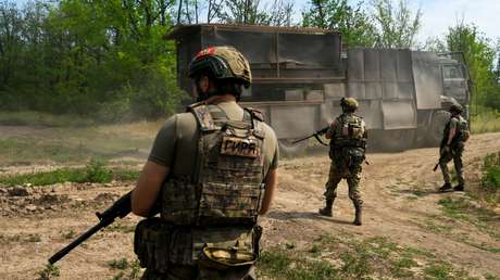 Tropas rusas liberan dos localidades en Donbass en un día