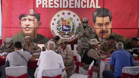 Maduro califica de "éxito total" el inicio de la Gran Jornada de Alistamiento