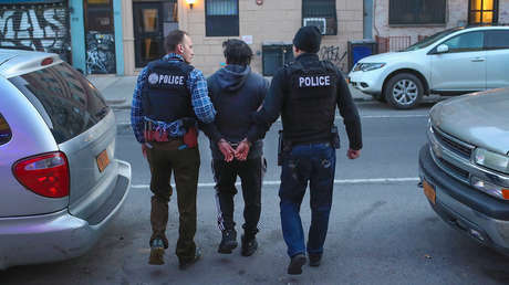 EE.UU. intensifica medidas antimigrantes con deportaciones que ya alcanzan las 1.500 diarias