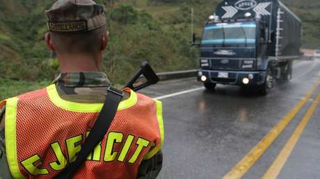 Colombia refuerza su presencia militar en la frontera con Venezuela