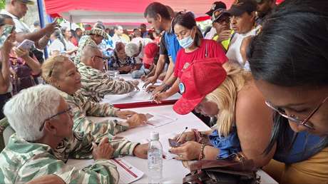 "Una movilización que Venezuela jamás había tenido": Maduro desvela cifra del alistamiento en la milicia