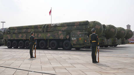 China desvela por primera vez su tríada nuclear en el gran desfile militar