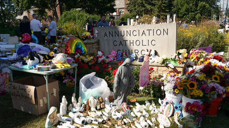 EE.UU. considera prohibir porte de armas a personas transgénero