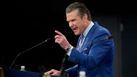 "No es entrenamiento": Secretario de Guerra de EE.UU. se dirige a sus marineros en Puerto Rico