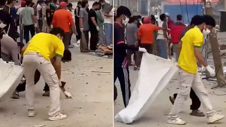 VIDEO: Manifestantes limpian las calles tras violentas protestas en Nepal