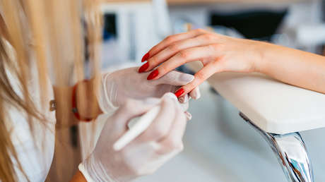 Daños al ADN y al sistema reproductivo: la manicura puede ser peligrosa