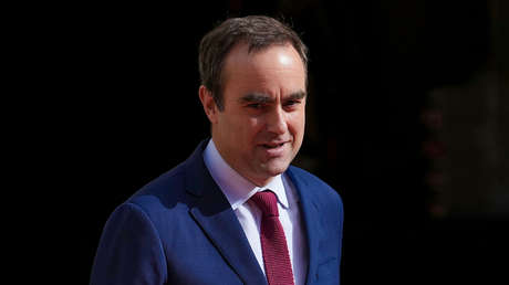 "Un buen soldado": Quién es Sébastien Lecornu, el "fiel" aliado de Macron para estabilizar Francia