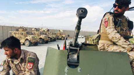 EE.UU. busca recuperar su mayor base aérea en Afganistán, dice Trump