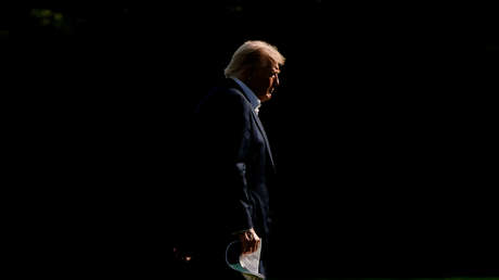 Trump explica de qué se hablará en la reunión urgente de la cúpula militar