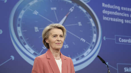 Von der Leyen, en la cima de una montaña creciente de escándalos