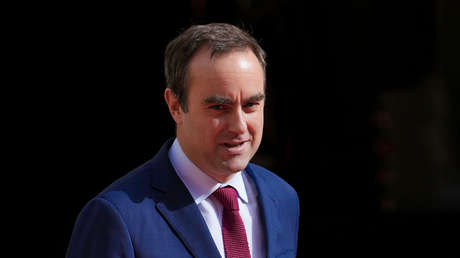Dimite el nuevo primer ministro de Francia, Sébastien Lecornu, tras 27 días en el cargo